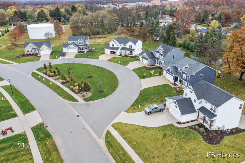 Ravines at Inwood by JTB Homes in Rockford, MI