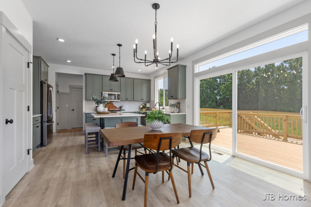 KP6_Redwood_ Dining Room2_7.25