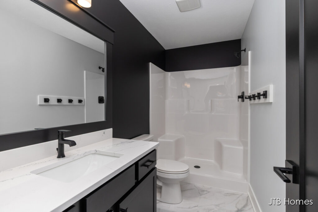 60 PW_Chestnut_Bathroom_2.26