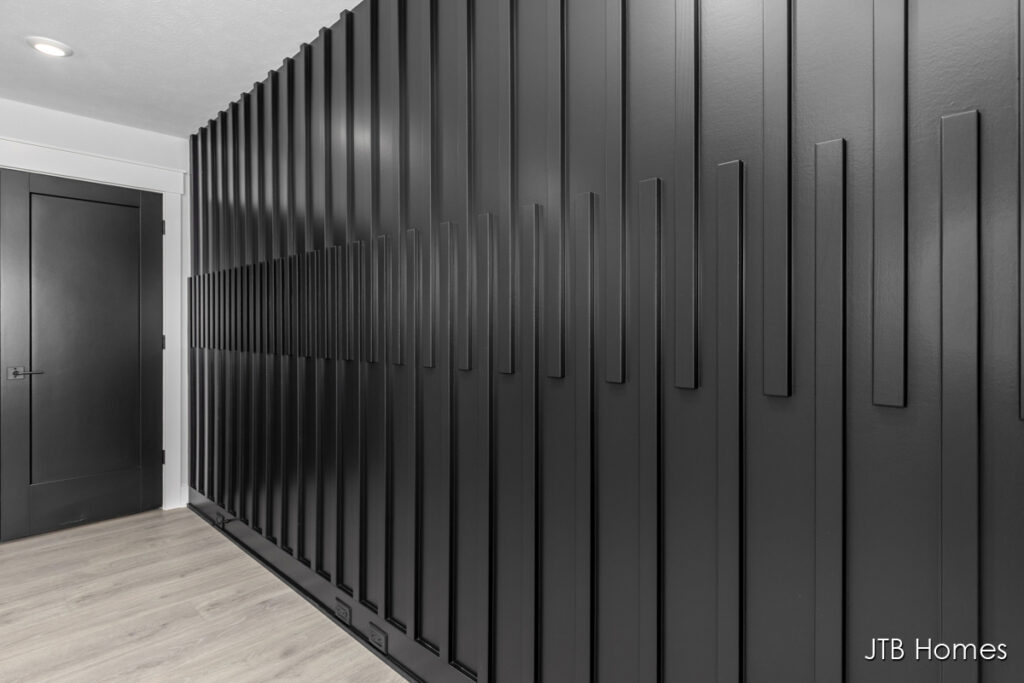 60 PW_Chestnut_Bedroom 2 Accent Wall_2.26