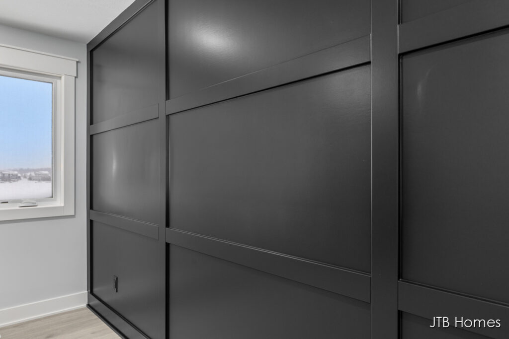 60 PW_Chestnut_Bedroom3 Accent Wall_2.26