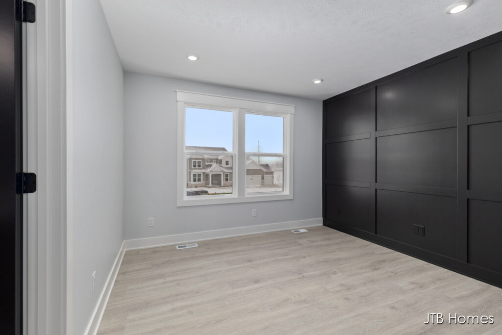 60 PW_Chestnut_Bedroom_2.26