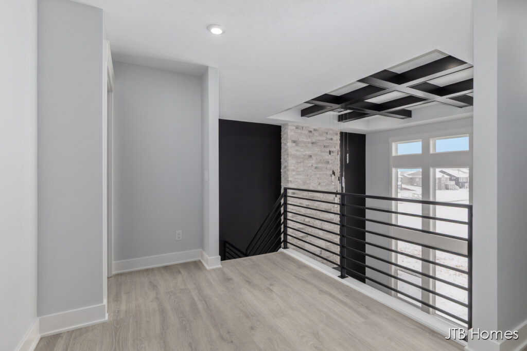 60 PW_Chestnut_Loft_2.26