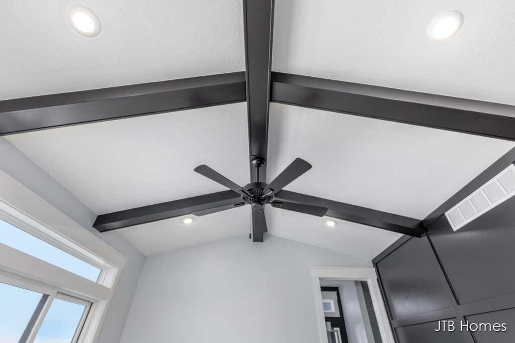 60 PW_Chestnut_Primary Bedroom3_2.26