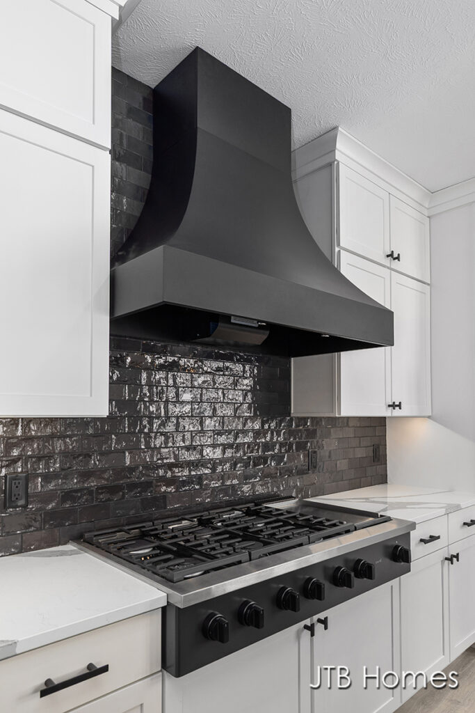 60 PW_Chestnut_Range Hood_2.26