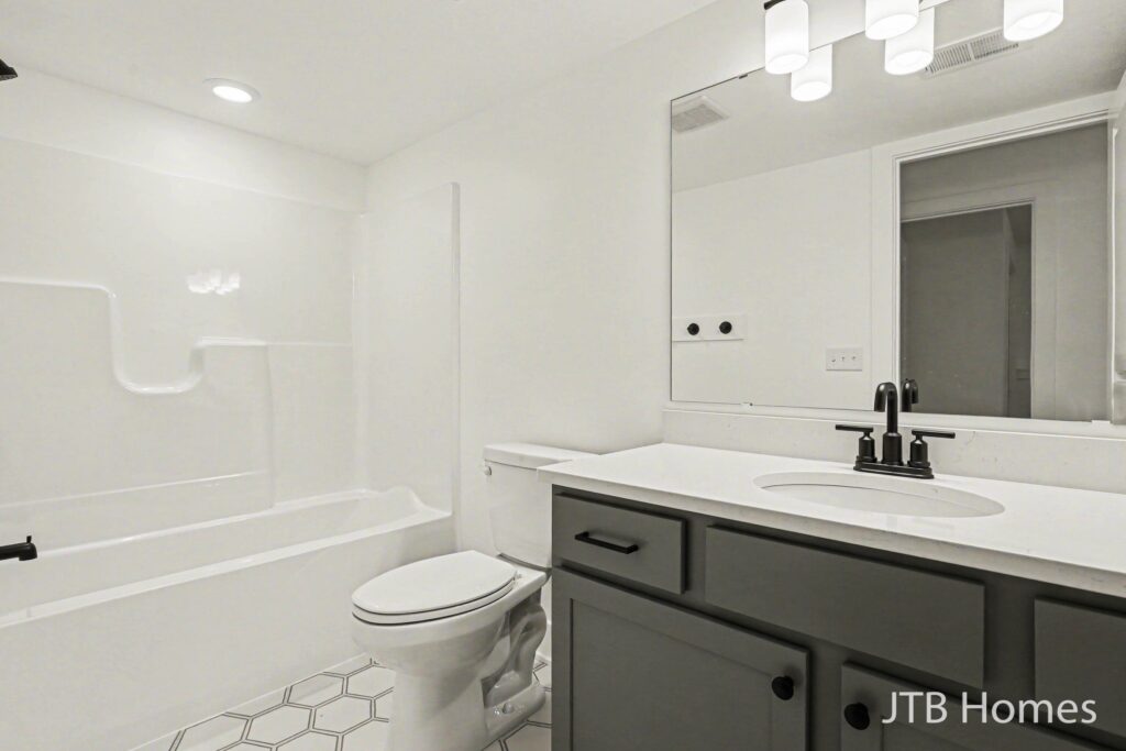 250 RS_Camden_Bathroom2